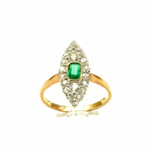 Art Deco Smaragd Diamant Ring mit 0.8 ct Diamanten, um 1915