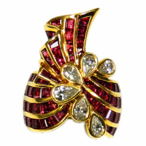 Retro 4 Carat Rubin Diamant Cocktail Ring in 18K Gold um 1940
