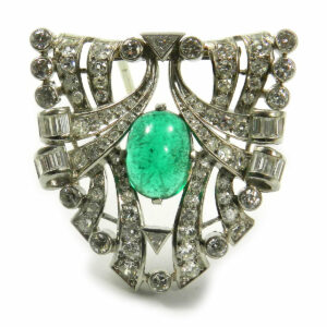 Prächtiger Smaragd Diamant Clip-Brosche im Art Deco Stil