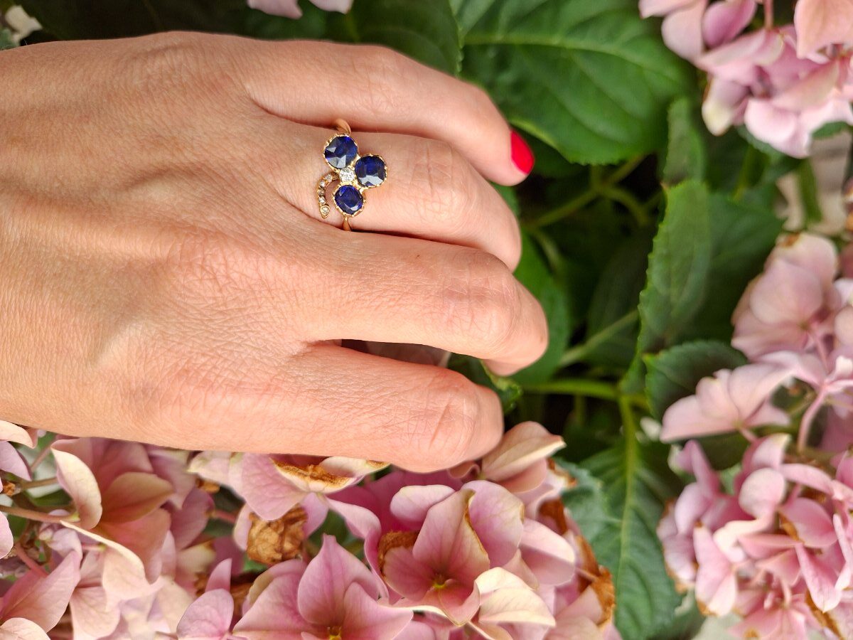 Antiker Saphir Diamant Ring "Kleeblatt" in 14K Rotgold, um 1890 – Bild 12