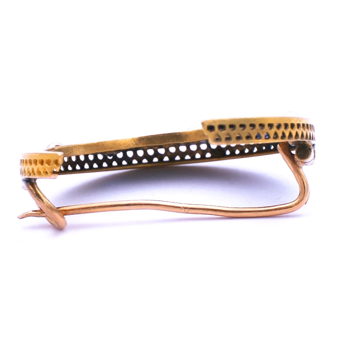 Biedermeier 18K Gold Brosche als Halbmond mit Saphiren und Orientperlen um 1860 – Bild 4