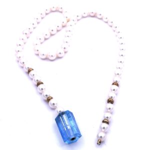 Perlenkette Akoya Salzwasserperlen 7mm Aquamarin Patentschliesse 750 18K Gold kaufen Stephanie Bohm Secondhand Schmuck