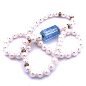 Perlenkette Akoya Salzwasserperlen 7mm Aquamarin Patentschliesse 750 18K Gold kaufen Stephanie Bohm Secondhand Schmuck