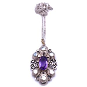 Jugendstil Anhaenger Silber Amethyst 800 Silber Karl Karst kaufen Stephanie Bohm Antikschmuck