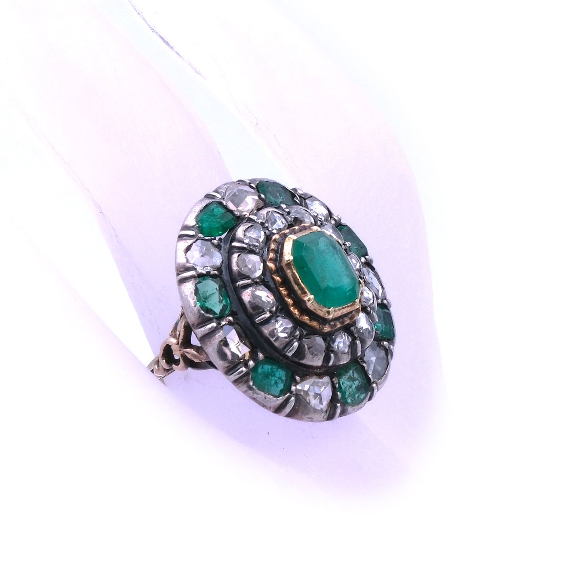 Antiker Ring Smaragd Diamanten Gold Silber kaufen Stephanie Bohm Antikschmuck