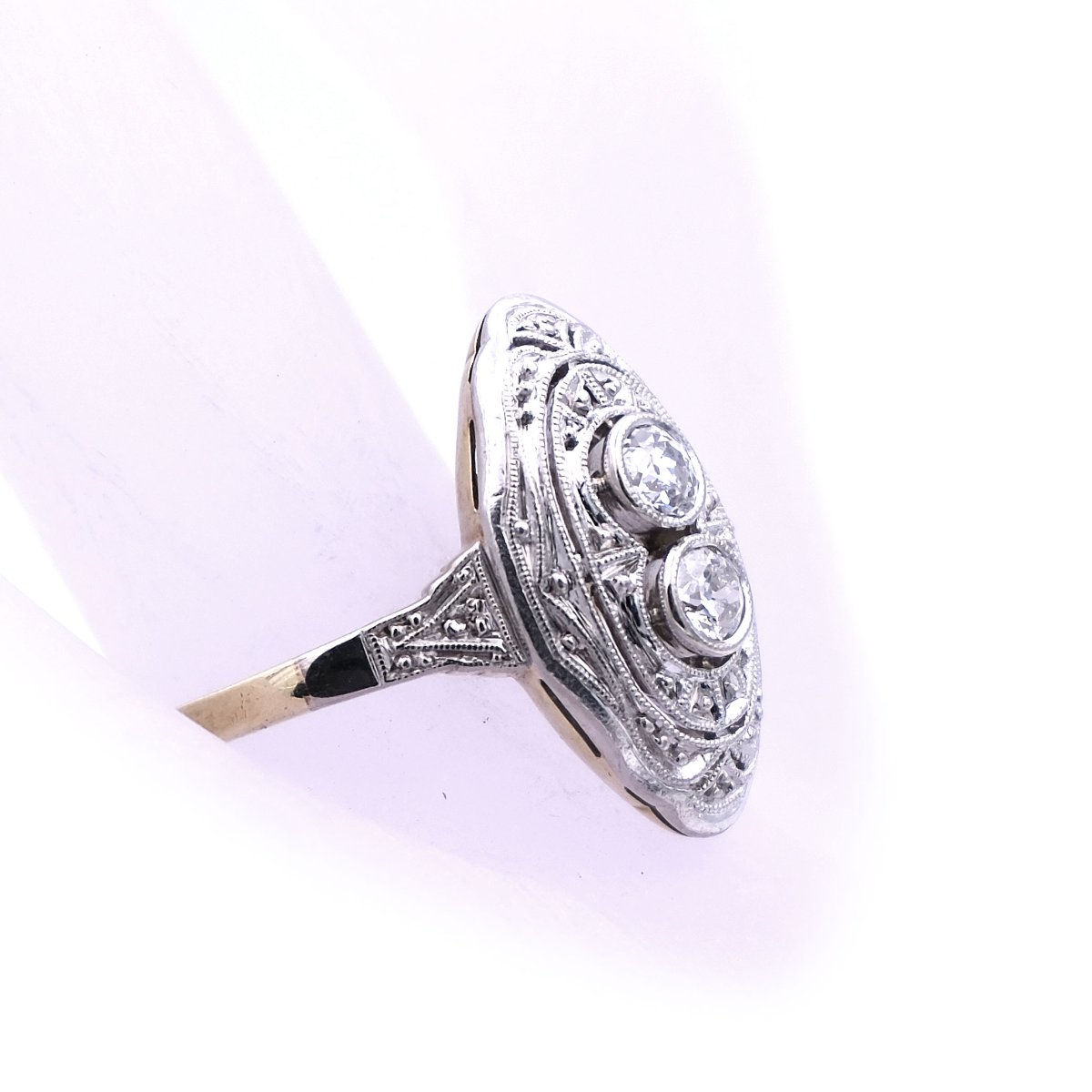 Art Deco 0.3 ct Diamant Ring - Schiffchenring in 14K Gold und Platin, um 1930 – Bild 4